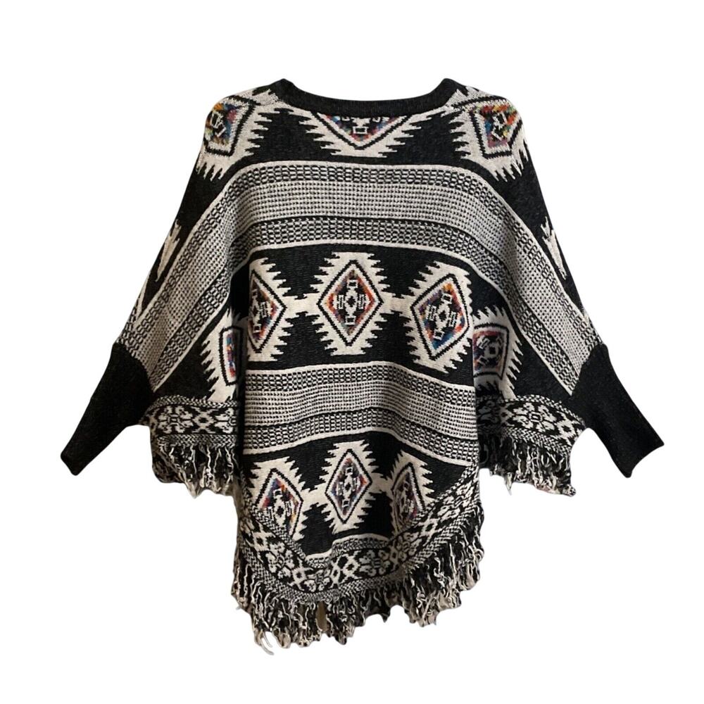 ZA Poncho Tribal Geo Diamond Pattern One Size Bat Sleeve Fringe Design - Picture 2 of 8